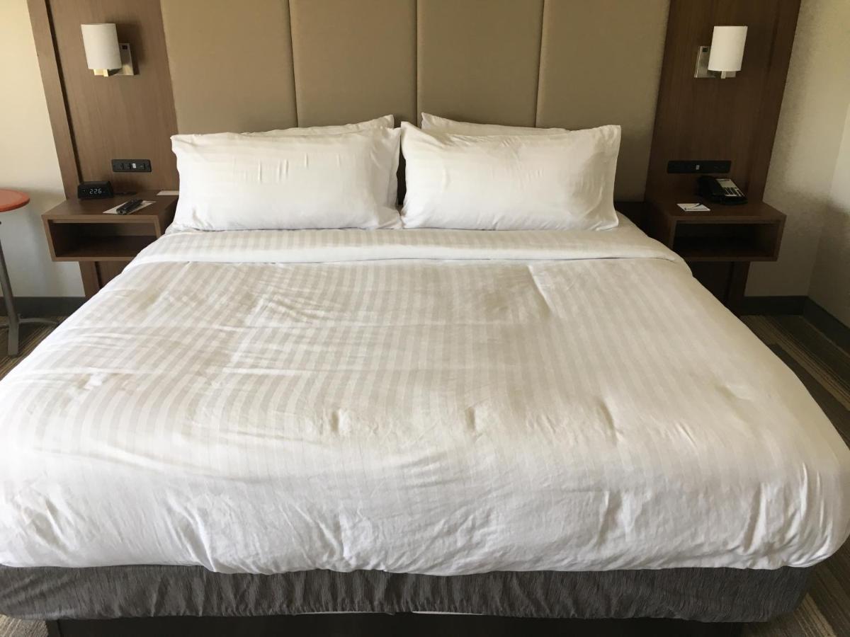 Holiday Inn Express Queensbury-Lake George Area By Ihg Extérieur photo