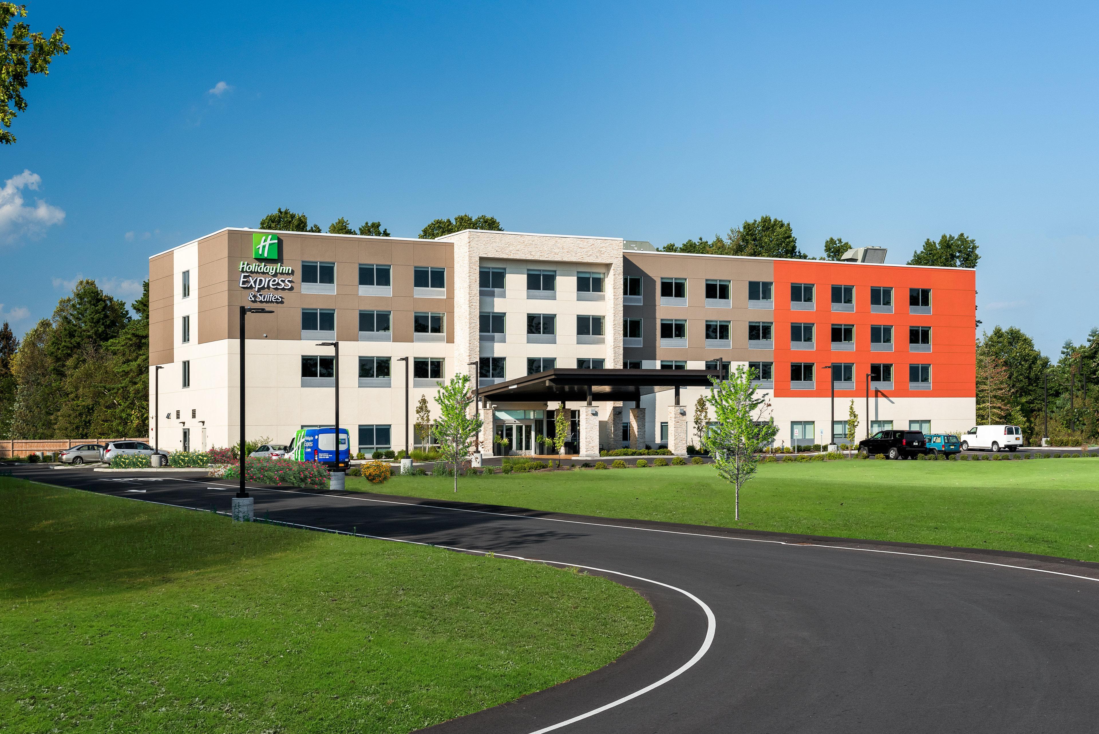 Holiday Inn Express Queensbury-Lake George Area By Ihg Extérieur photo