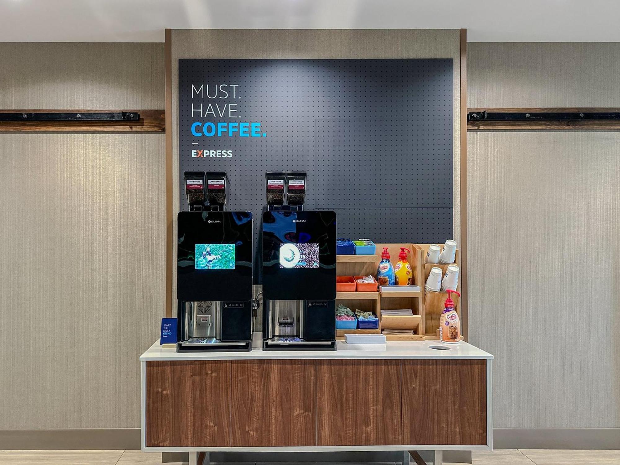 Holiday Inn Express Queensbury-Lake George Area By Ihg Extérieur photo